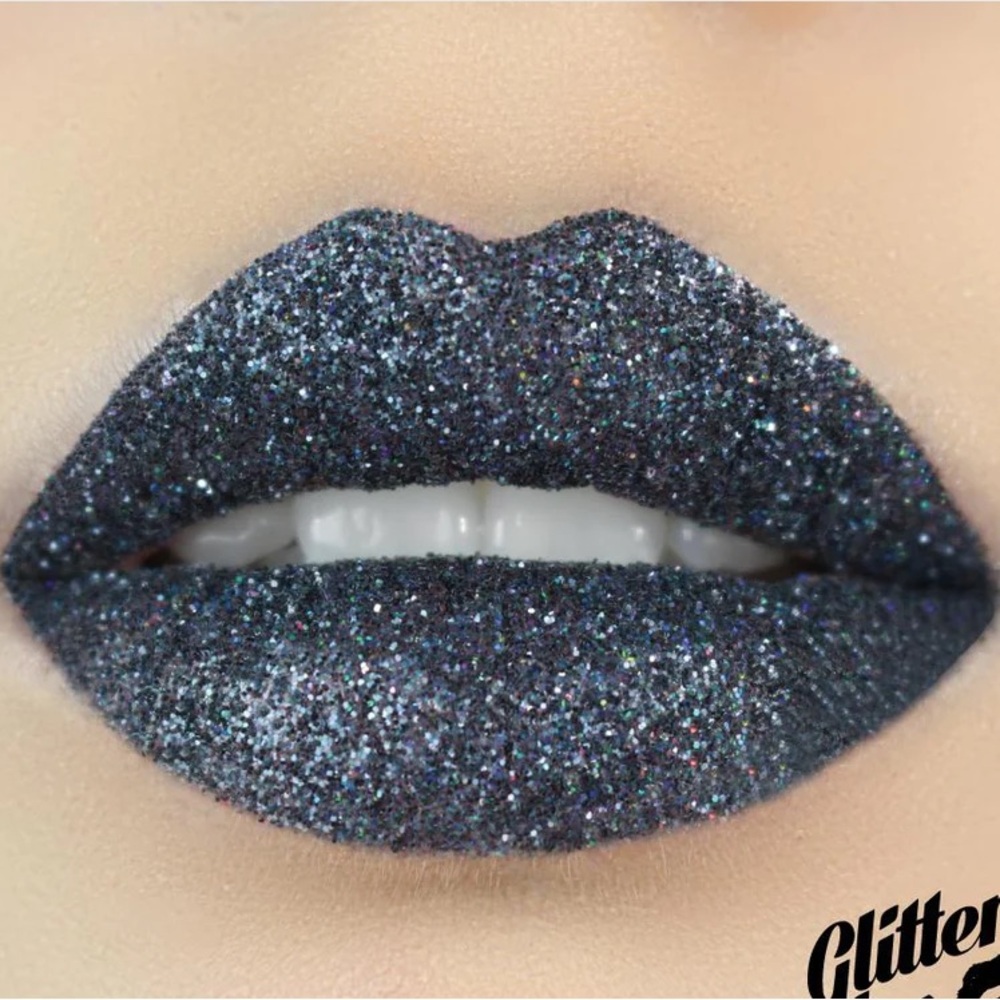 Dark Disorder - Individual Glitter Love | Cosmetic Glitter